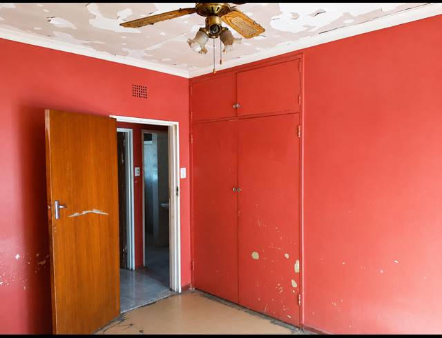 3 BEDROOM HOUSE FOR SALE IN VANDERBIJLPARK SE 6